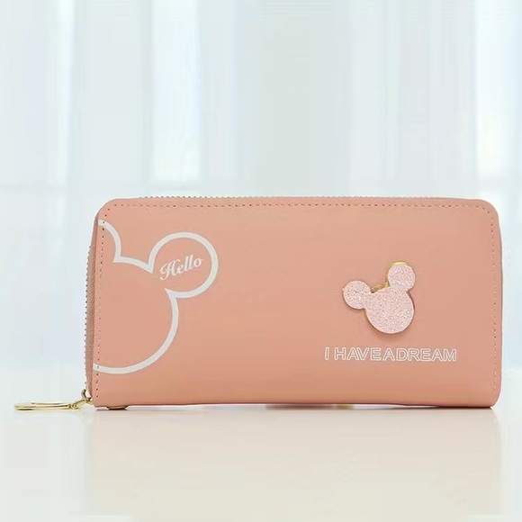 Handbags - NWT Cute wallet!